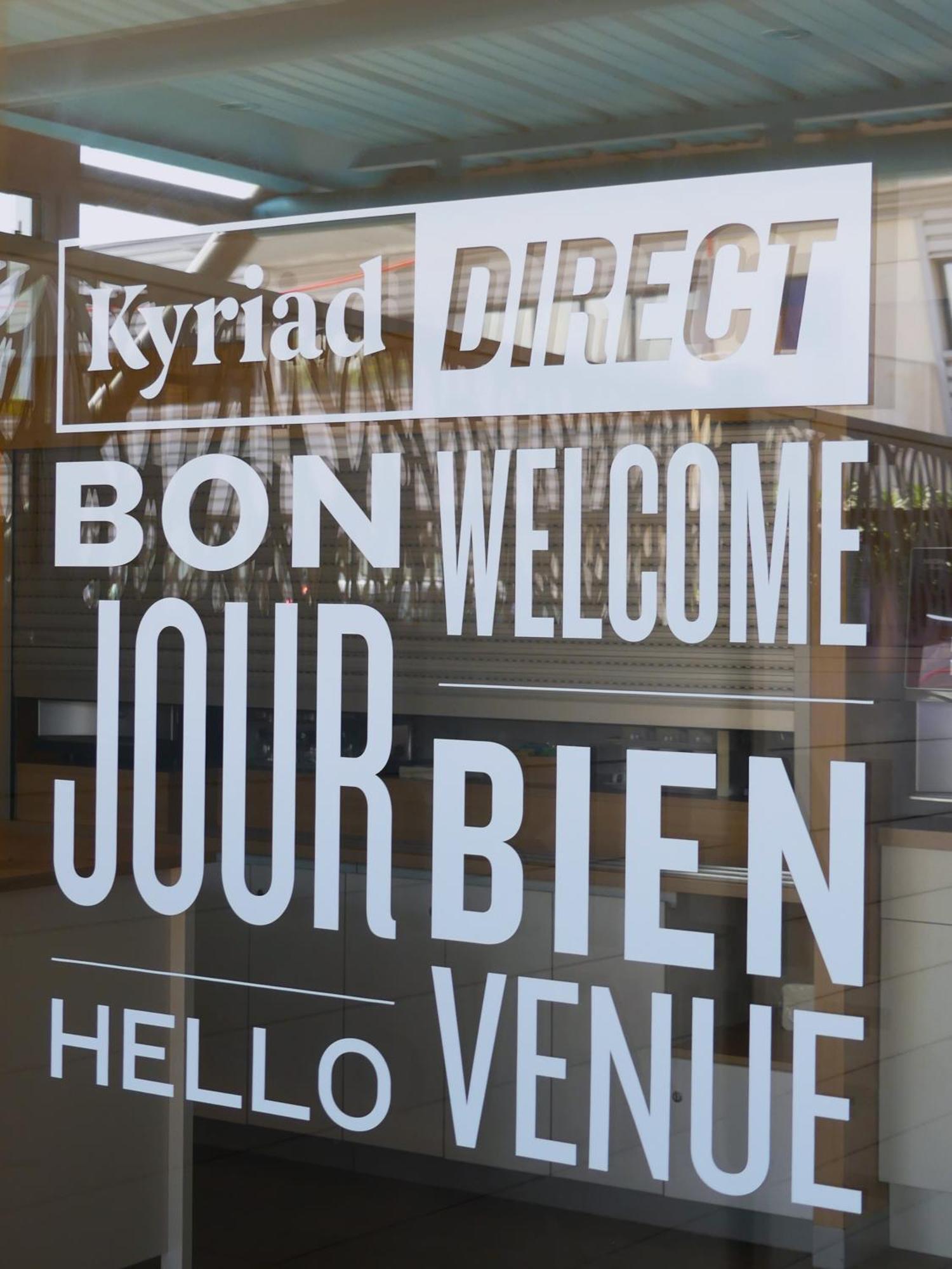 Kyriad Direct Toulon Ouest - La Seyne Sur Mer エクステリア 写真